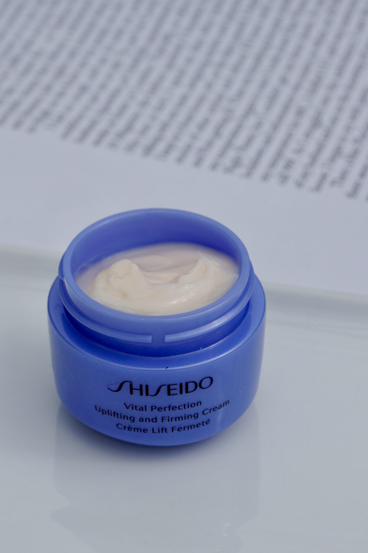 Shiseido Vital Perfection Uplifting & Firming Cream