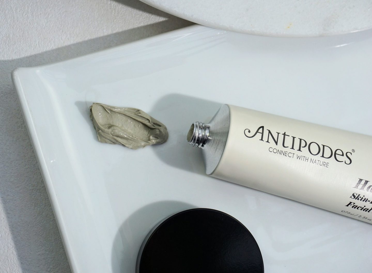 The Halo Skin Brightening Mud Mask from Antipodes Skincare